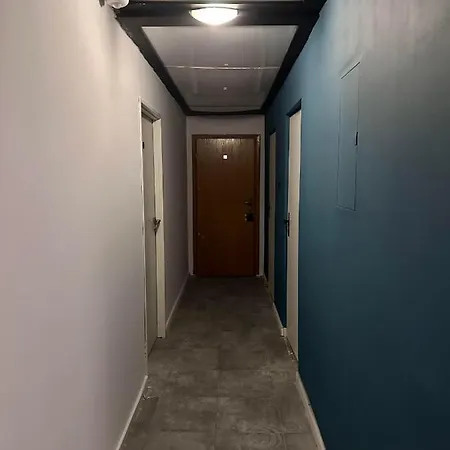 Ferienwohnung One World *